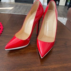EUC Christian Louboutin Red Pumps